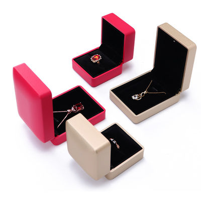 Leather Jewelry Box with Light Hanhong Round Logo Silk Screen Printed Custom Ring Box