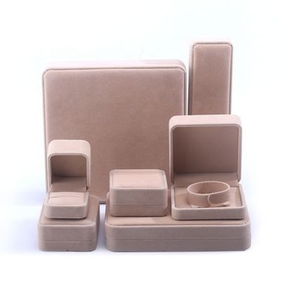 Wholesale manufacturing hign end Jewellery Box packaging Personalized Custom logo Luxury Necklace Bracelet Earring Ring Packaging Velvet Beige Jewelry Box