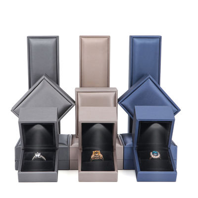 Customized Hanhong Logo LED Jewelry Box for Luxury Faux Leather Personalized Packaging