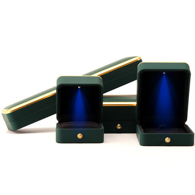 Square Green LED Jewelry Box for Luxury Packaging of Necklaces and Rings Customizable