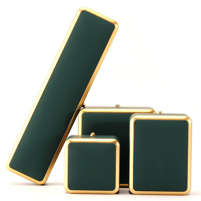 Square Green LED Jewelry Box for Luxury Packaging of Necklaces and Rings Customizable