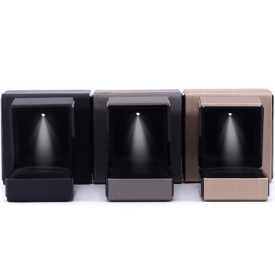 Jewelry Package Hanhong Custom Logo Leather LED Light Box for Bracelet Necklace and Ring