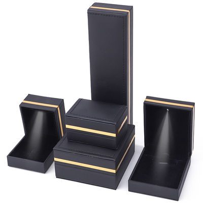 Buy Black Jewelry Box LED Light for Bracelet Deluxe with Customized Size and Newest Style online manufacture