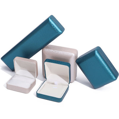 Han Hong Custom Logo Jewelry Package for Bracelet Necklace Ring PU Leather Velvet