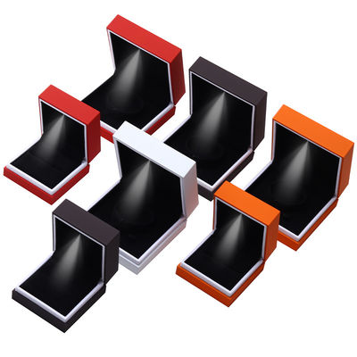 End Jewelry Packaging Box Baking Paint Craft White Edge LED Ring Jewelry Box 9*9*3.5cm