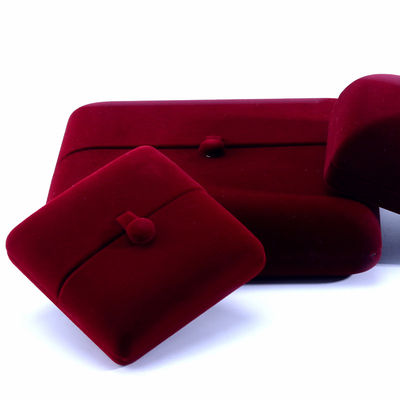 Customized Size Red Velvet Jewelry Box for Luxury Bracelets Earrings and Necklaces