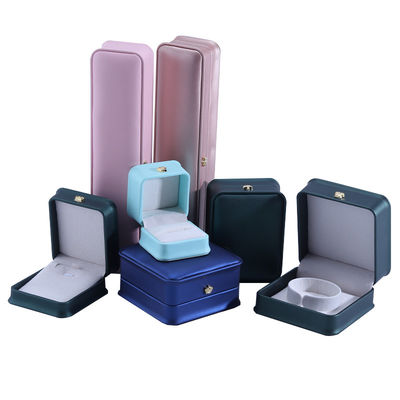 Square Shape Handmade Crown Design Luxury PU Leather Jewelry Box for Rings and Necklaces