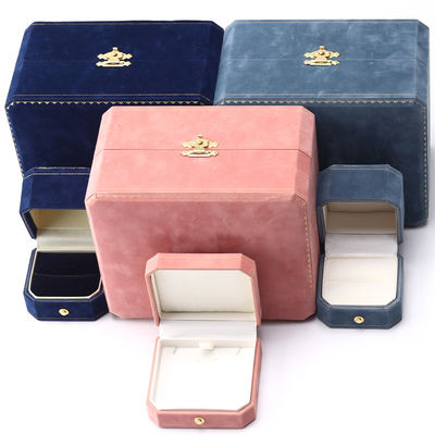 Buy Rectangle Velvet Jewelry Box for Custom Luxury Pattern Necklace and Bracelet Set online manufacture