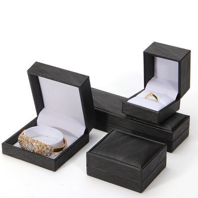 Custom Logo Printed Ring Box Hanhong 2022 Black Lining PU Leather Jewelry Package Set