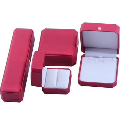 Newest Rectangle Hanhong Custom Red PU Leather Bracelet Packaging Box for Jewelry Storage