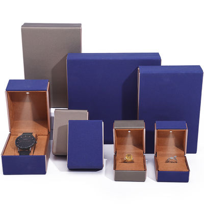 Buy OEM Logo Eye Catching Velvet Jewelry Packaging Set with LED Light Soft Touch Lining online manufacture