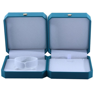 Custom Crown Shape Jewelry Storage Box in Green PU Leather for Bracelets and Earrings