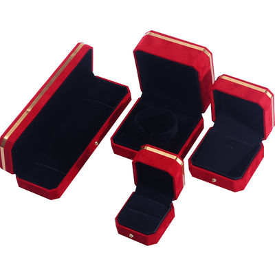 Wholesale manufacturing Necklace Ring Jewelry Set Packaging box Jewellery gift Box Custom logo red Velvet Jewelry Box with Golden Edge