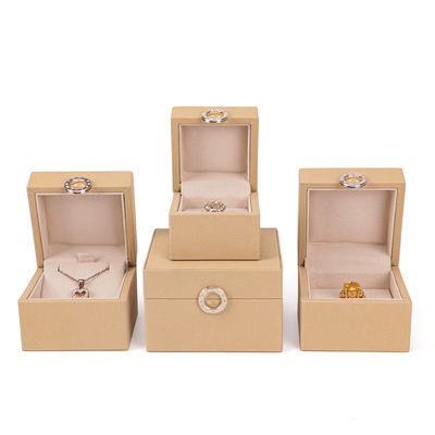 Custom Hot Stamping Logo Four-Leaf Clover PU Leather Jewelry Box for Customized Size Rings