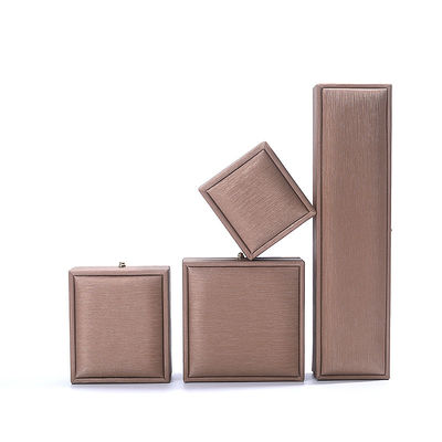 Buy Custom Logo PU Leather Jewelry Box for Wedding Ring Necklace Bracelet from Hanhong online manufacture