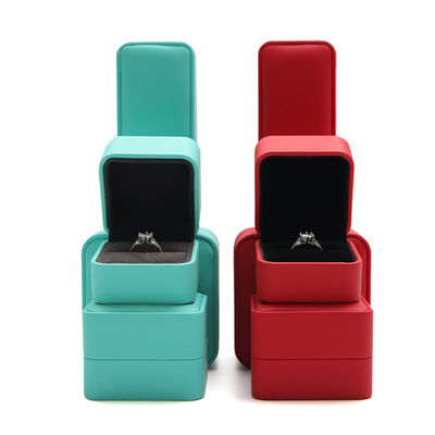 Customized Luxury PU Leather Jewelry Box Packaging Box with Competitive 6.5*6cm