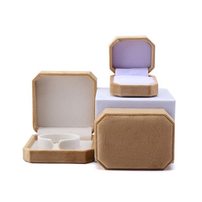 Buy Eco-friendly Octagonal Shape Yellow Flannelette Jewelry Box for Necklace Bracelet Ring online manufacture