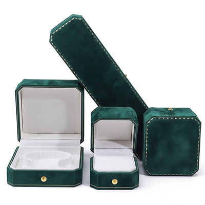 Buy Custom Logo Green Velvet Jewelry Box for Pendant Earrings Bracelet Necklace Ring online manufacture