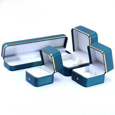 Buy 10*10*5.5cm Handmade Luxury Leather Jewelry Box for End Accessories Made in Hanhong online manufacture