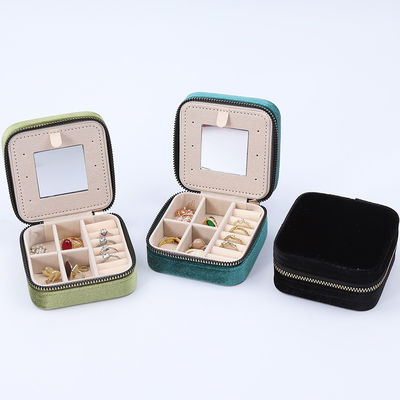 Multi Color General Purpose Velvet Jewelry Organizer Packaging travel With Mirror