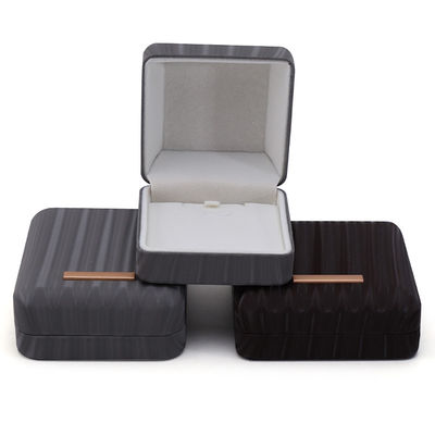 Buy High-End Ray Grain Faux Leather Jewelry Packaging Box with Golden Bar Ornament online manufacture