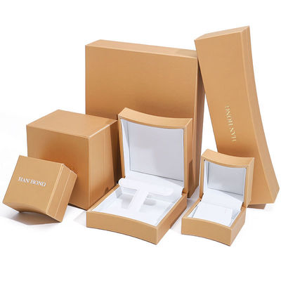 Golden Arc Shaped Faux Leather Jewelry Box Luxury Jewelry Storage Packaging Case