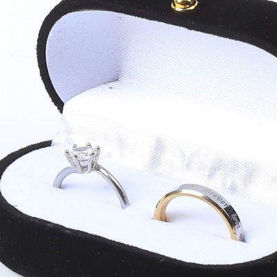 Personalized Custom Black Velvet Jewelry Packaging Wedding Engagement Double Ring Luxury Jewellery Box