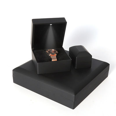 China manufacturing Wholesale high quality Led Jewellery box Packaging Necklace Bracelet Ring Jewelry Box Custom logo High End Black Plastic Led Jewelry Box with Light